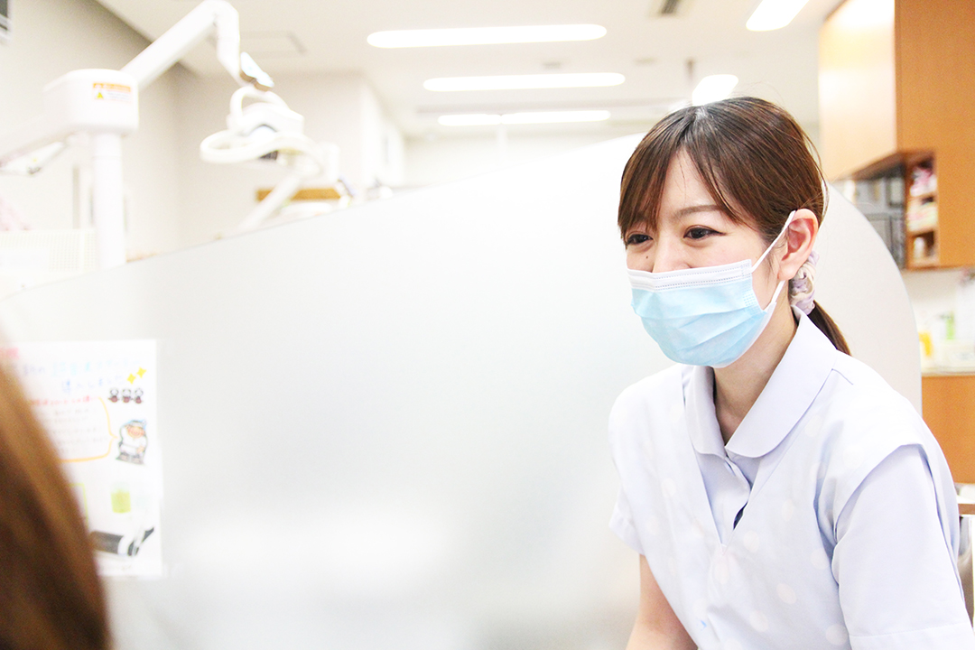笑顔でお話しするよう心がけています